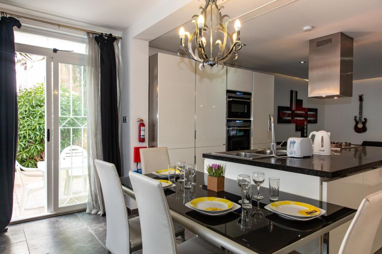 Dolmen Court Flat 10, Qawra Апартаменты *